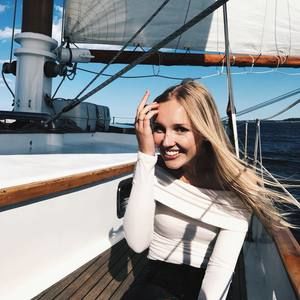 Meet your Posher, Jenny